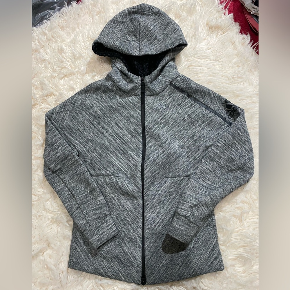 ADIDAS ZNE Heather Gray Women Size US Small in EUC